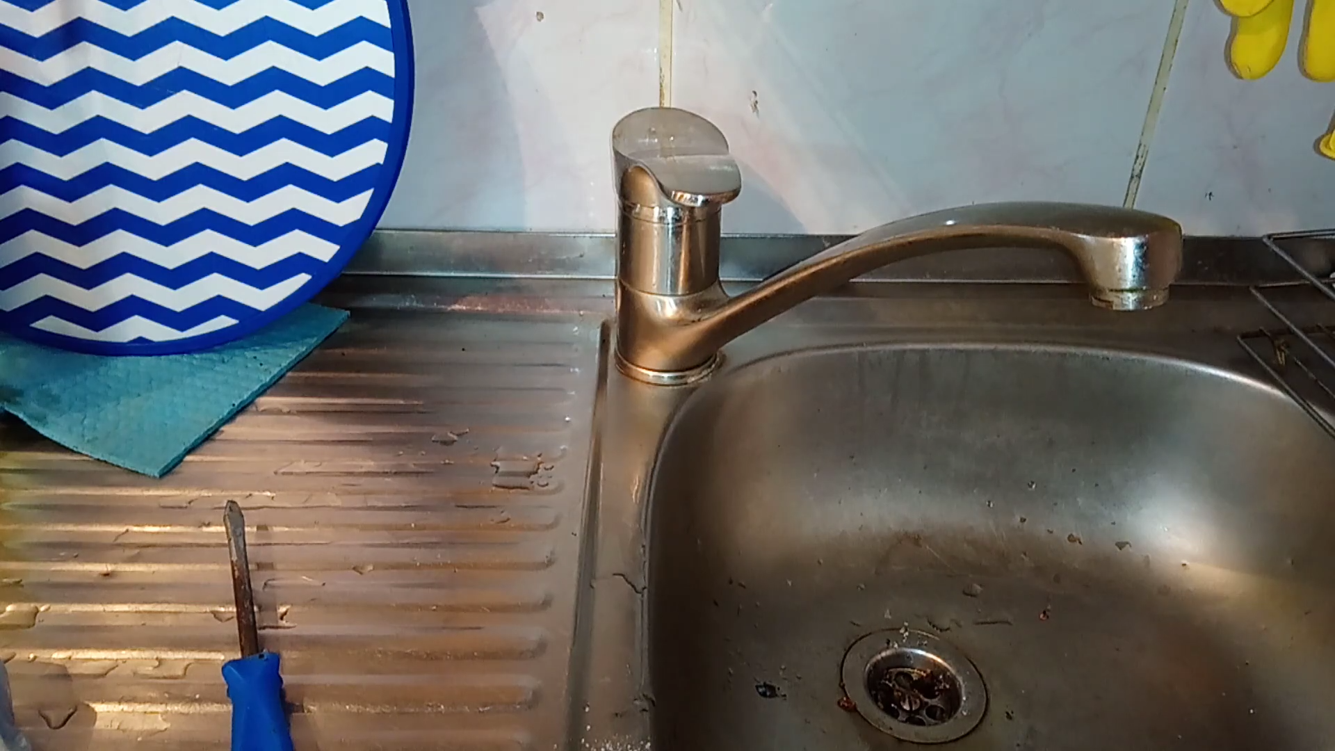 Графік відключення води на тиждень з 10 по 16 листопада у Дніпрі: хто потрапив у списки на зупинку постачання