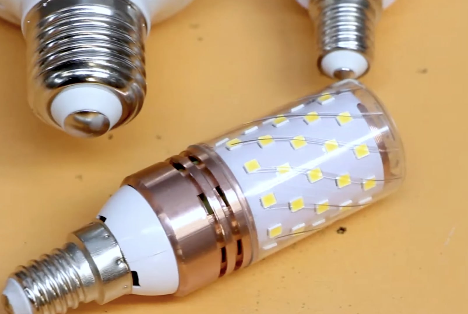 Графік відключення світла в Полтавській області на тиждень з 10 по 16 листопада: важливе оголошення