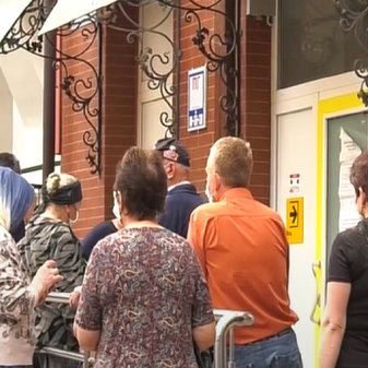 Робота для пенсіонерів у Кривому Розі: найновіші вакансії, де платять від 22 тисяч гривень